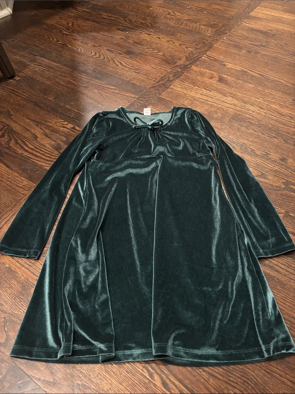 Girls' Dark Green Velvet Long-Sleeve Dress